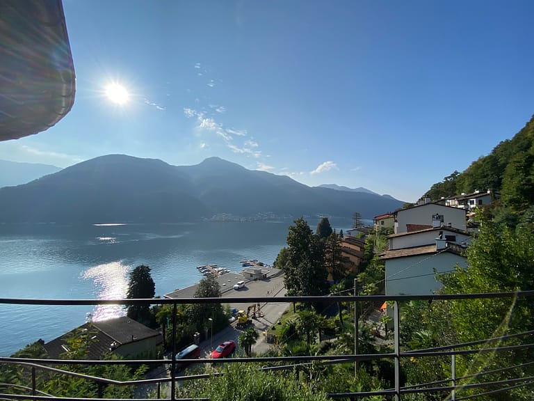 Spettacolare Attico vista Panoramica sul Lago Vico Morcote